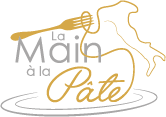 LA MAIN A LA PATE