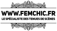 FEMME CHIC EN SPECTACLE